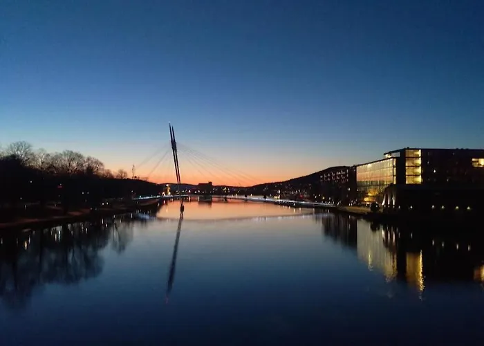 In Close To The Main דירה *