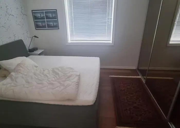 In Close To The Main דראמן