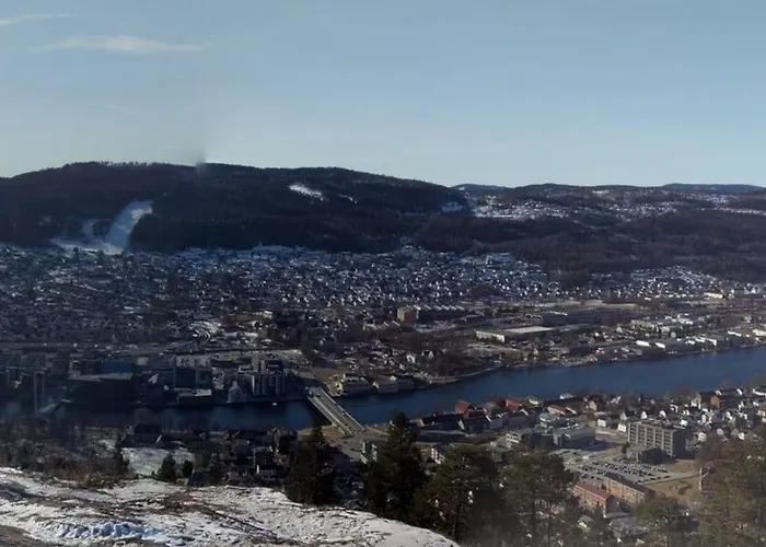 דירה In Close To The Main